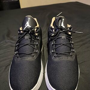 Jordan Men's Black Sneakers